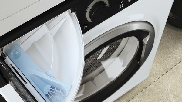 Стиральная машина WHIRLPOOL WRBSB 6228 B UA