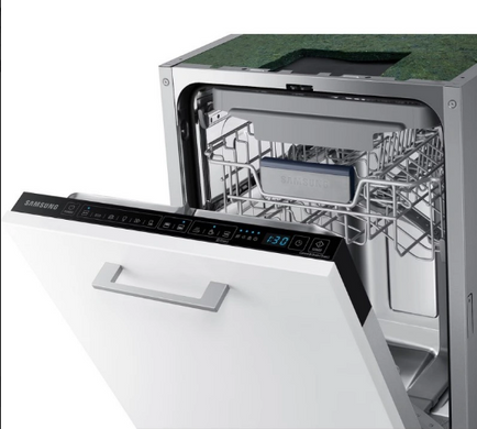 Встраиваемая посудомоечная машина SAMSUNG DW50R4070BB/UA